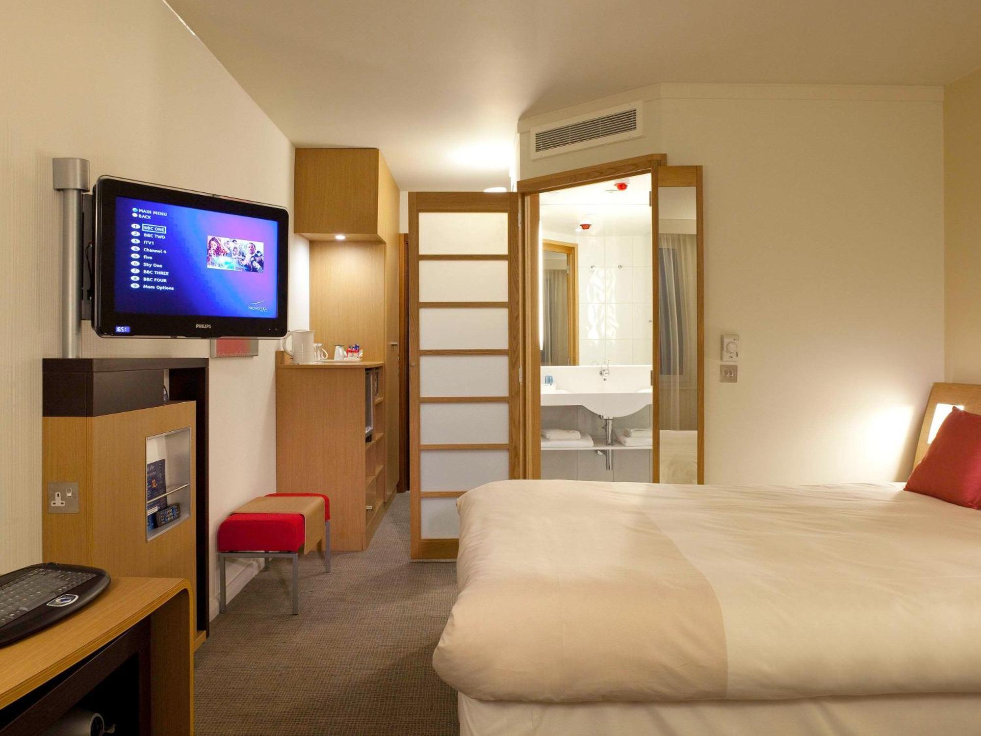 โฮเต็ล โนโวเทล ลิเวอร์พูล เซ็นเตอร์ Hotel ภายนอก รูปภาพ