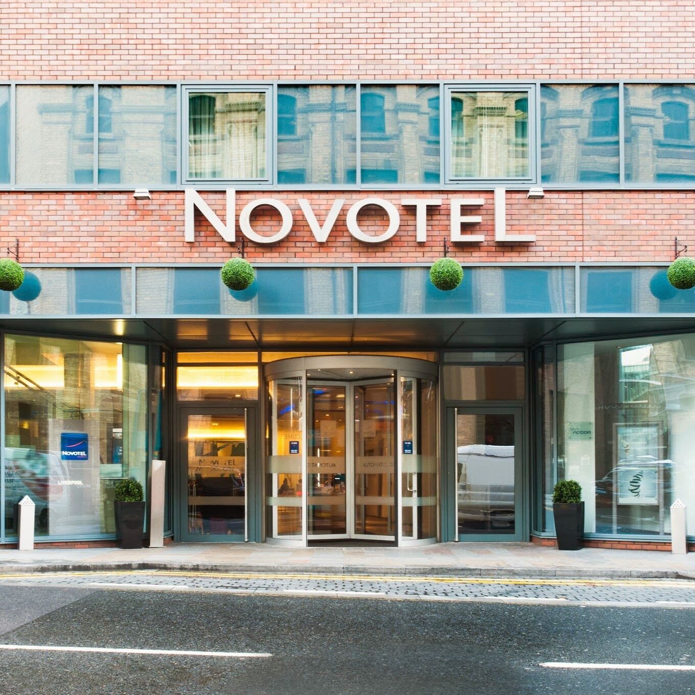 โฮเต็ล โนโวเทล ลิเวอร์พูล เซ็นเตอร์ Hotel ภายนอก รูปภาพ